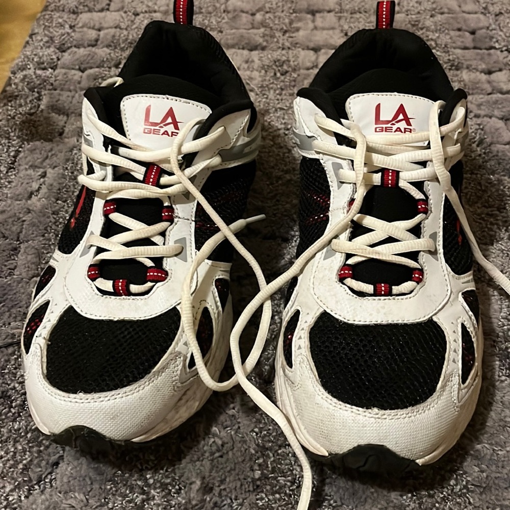 Retro LA GEAR pre worn good condition